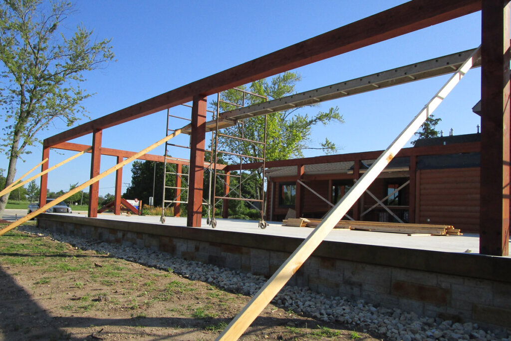 Niko's Grill & Pub Post-framed Pavilion